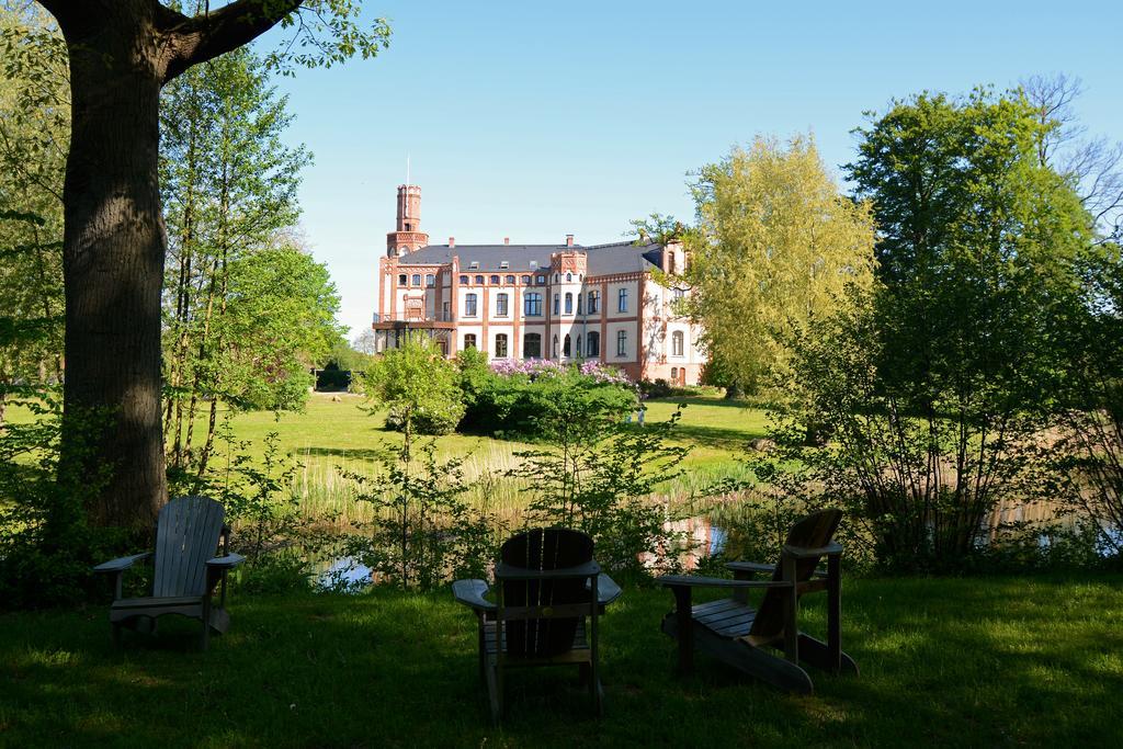 Hotel Schloss Gamehl Benz  Exteriör bild