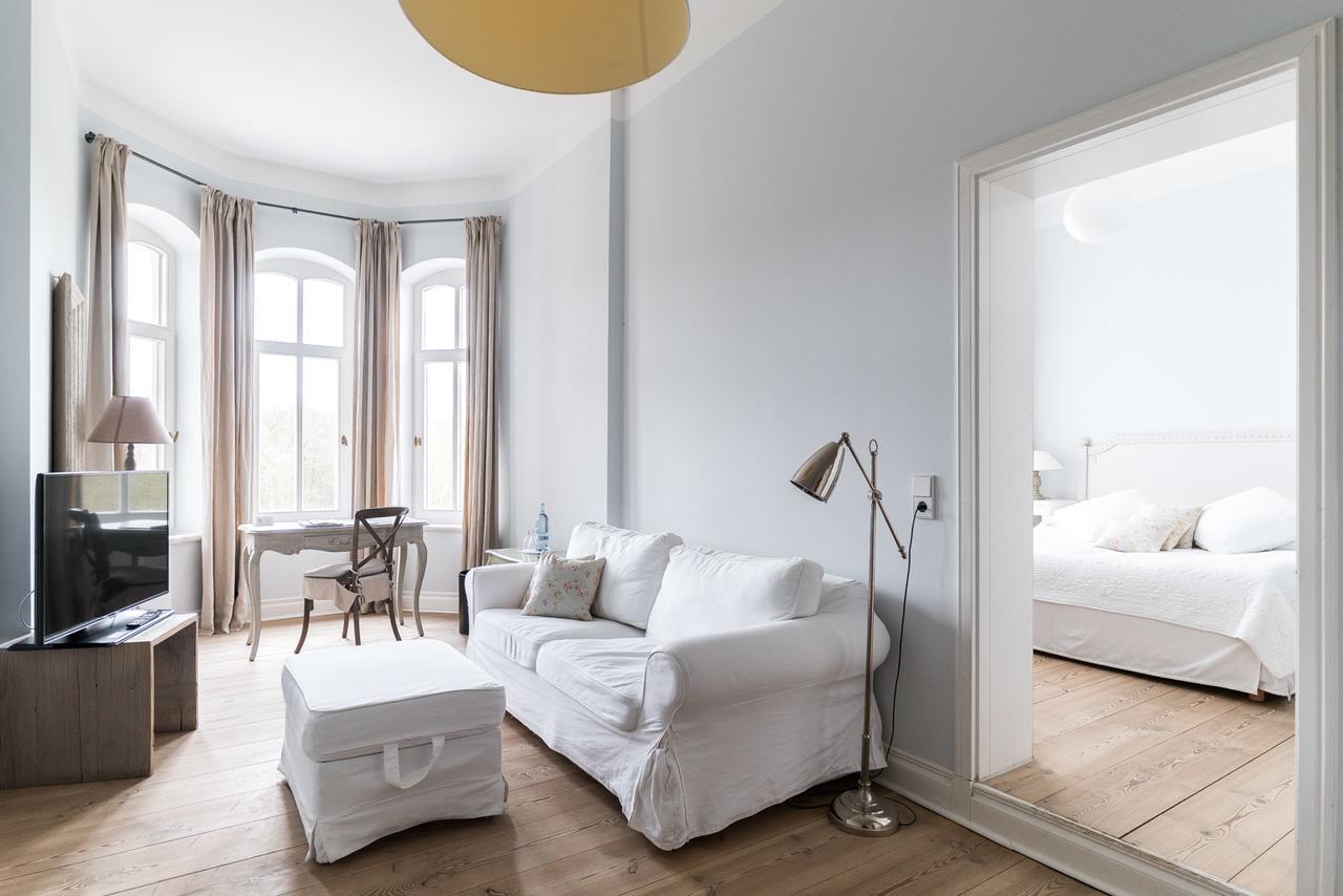 Hotel Schloss Gamehl Benz  Exteriör bild
